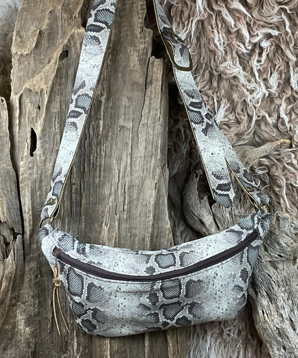Keep It Gypsy Brown Classic Bumbag Snake